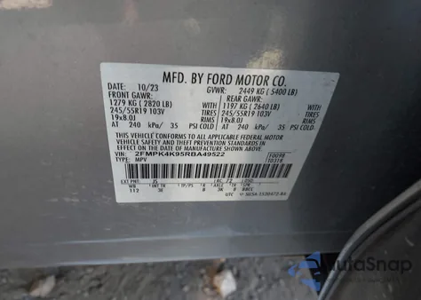 2024 Ford Edge Titanium z USA, uszkodzony, nr VIN 2FMPK4K95RBA49522